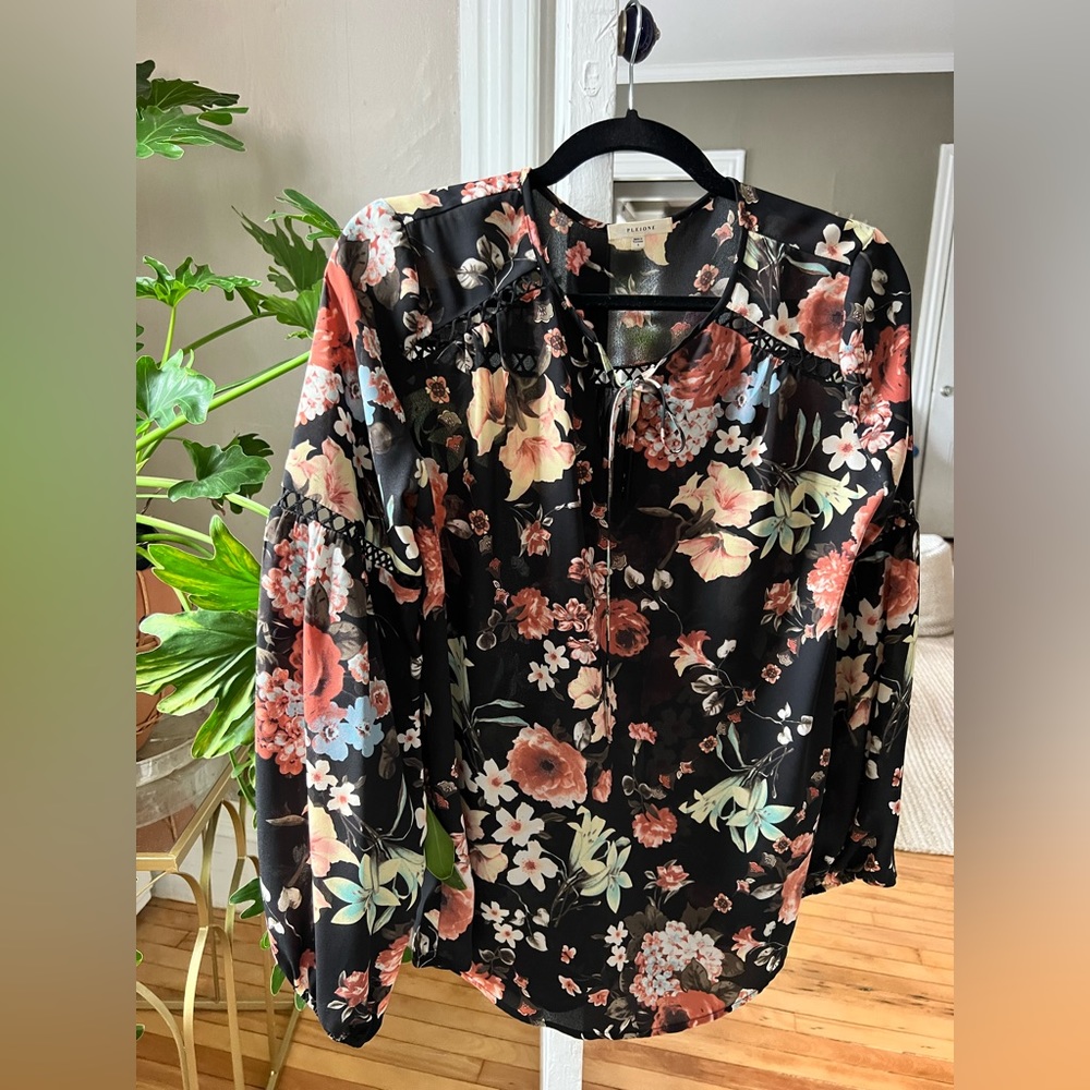 Pretty Floral Blouse